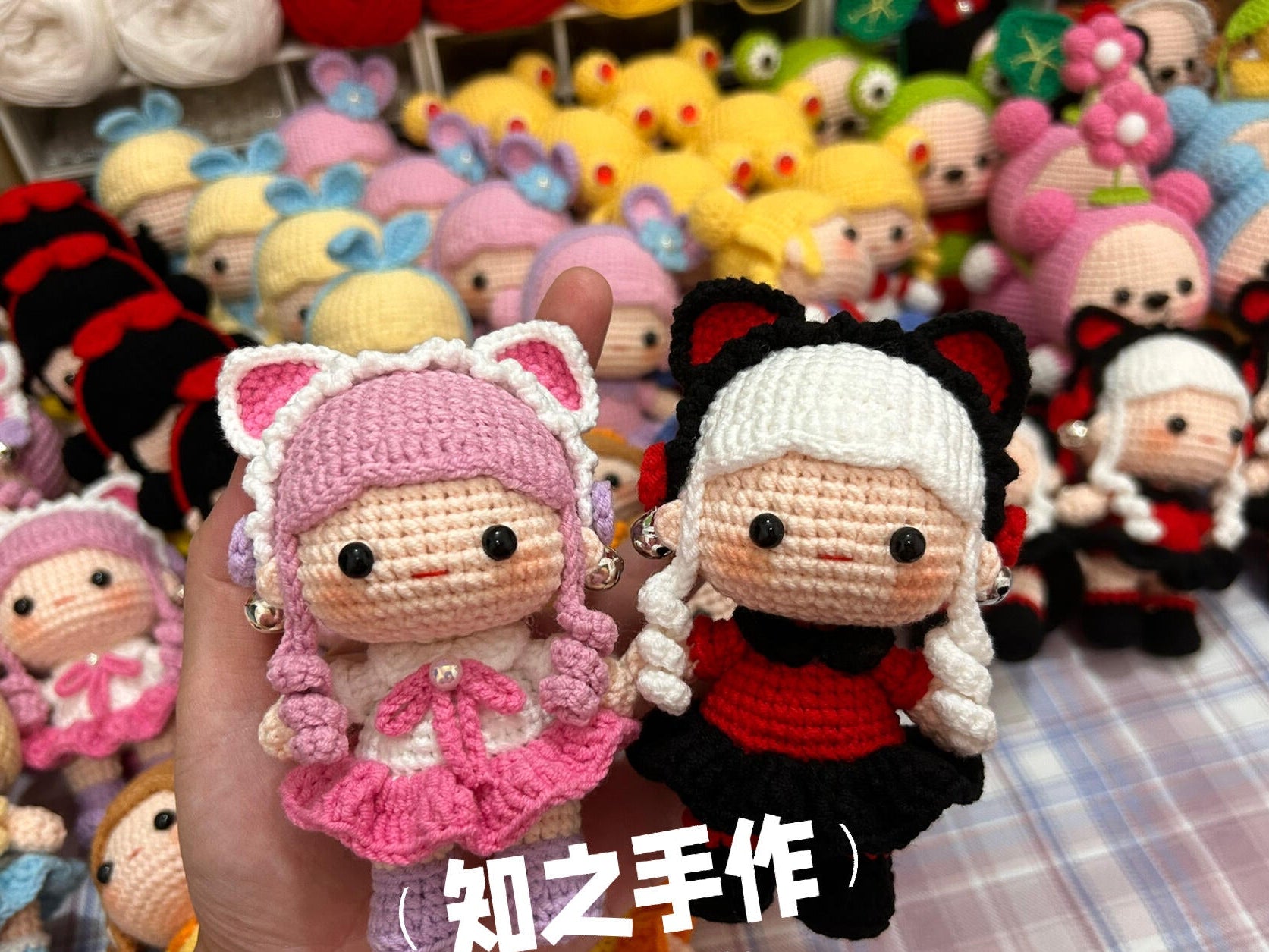 The crochet pattern for Moe Q Little Princess  is included in the PDF file by zhizhishouzuo