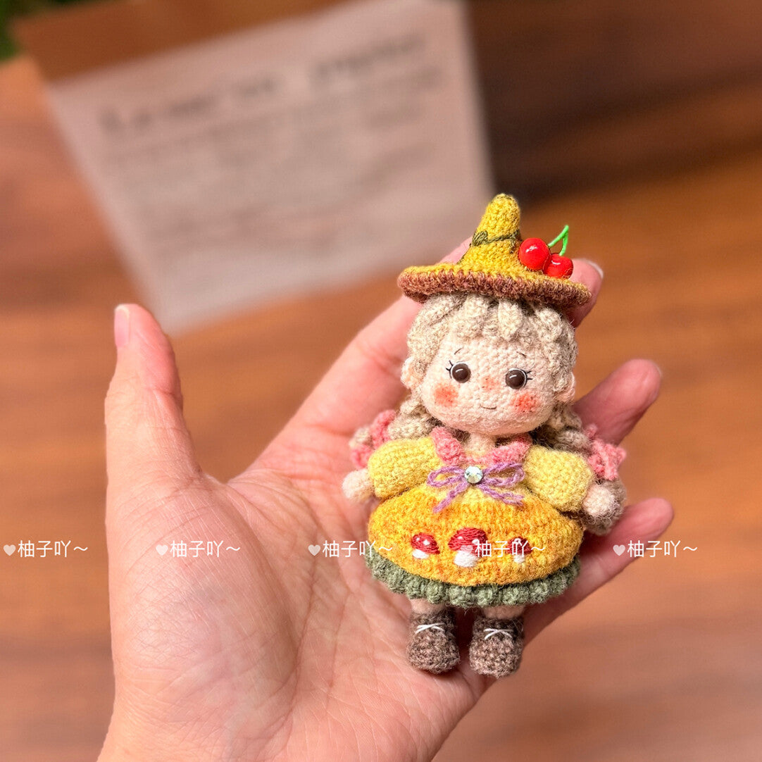 Star & Moon Fairy Tale Crochet Pattern & DIY Craft Kit by youziya