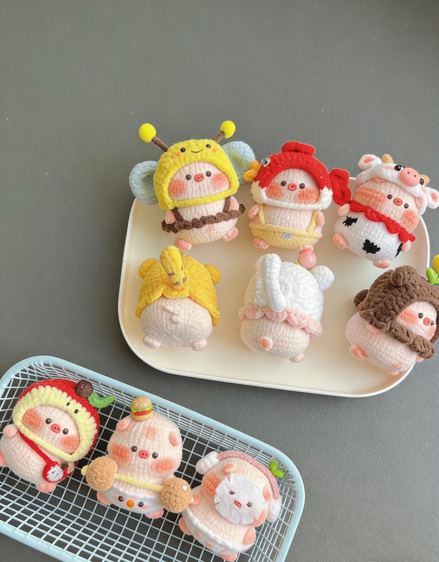 The crochet pattern for dunduner is included in the PDF file by baozangpipi