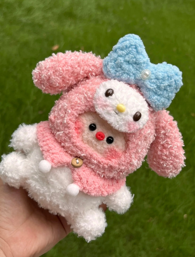 The crochet pattern for zhuyiwo2 is included in the PDF file by baozangpipi