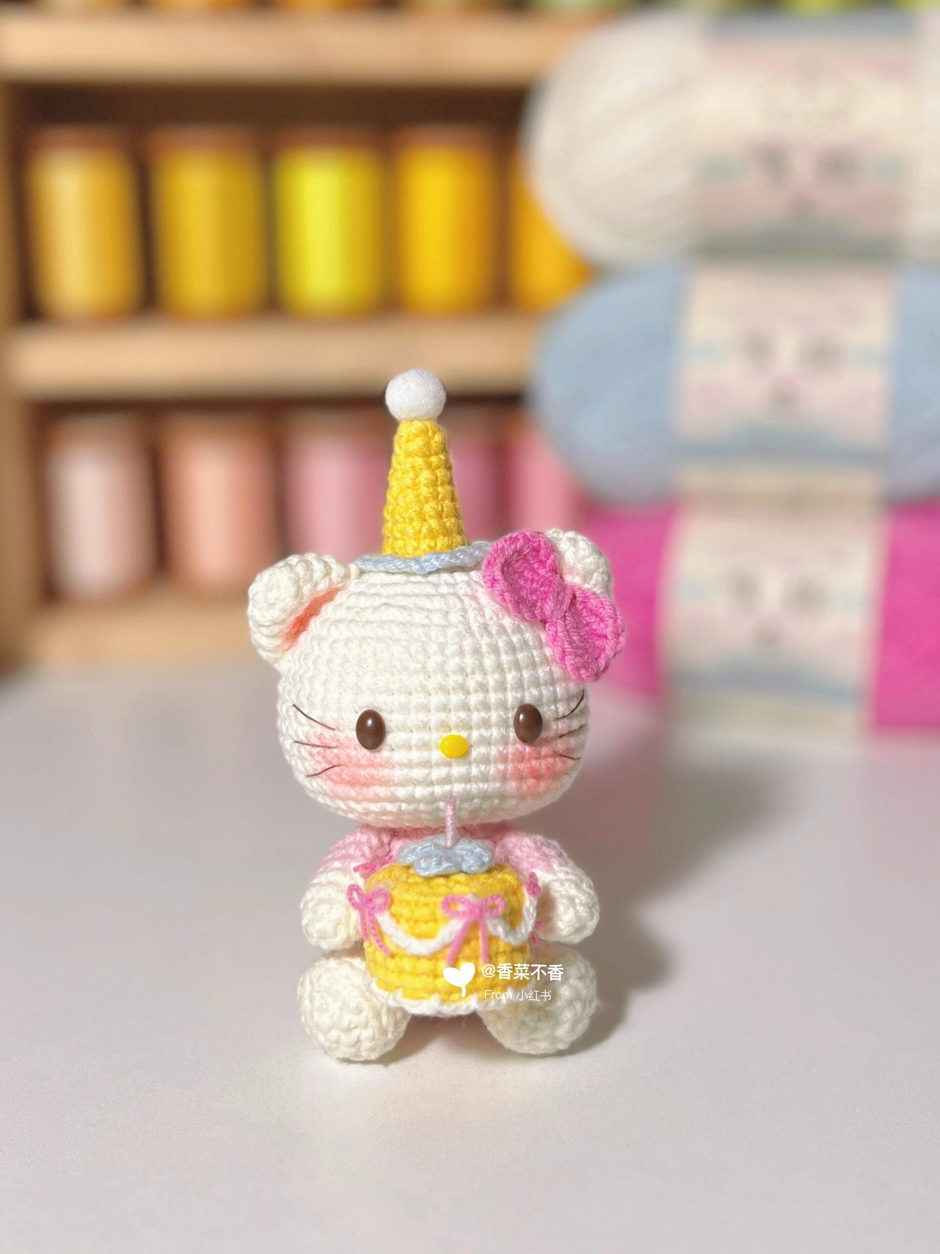 The crochet pattern for  birthday kitty is included in the PDF file