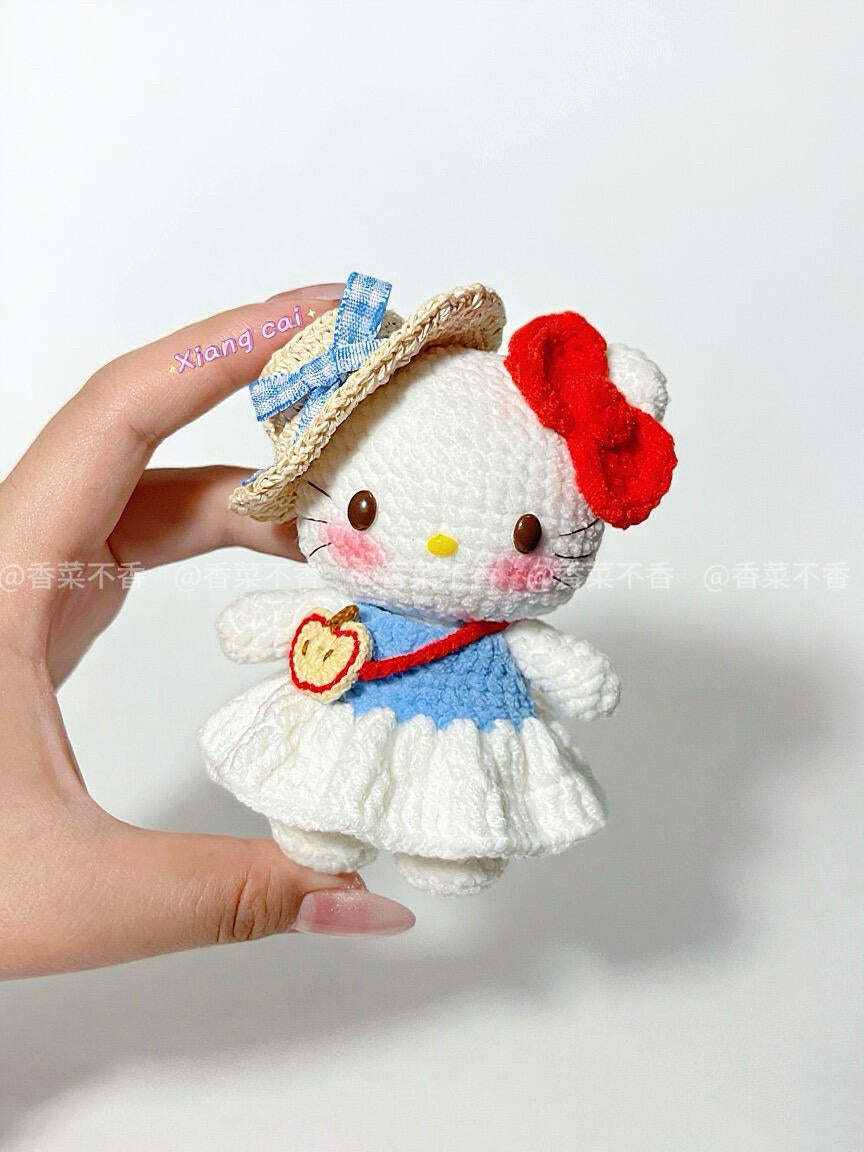 The crochet pattern for  straw hat kitty is included in the PDF file