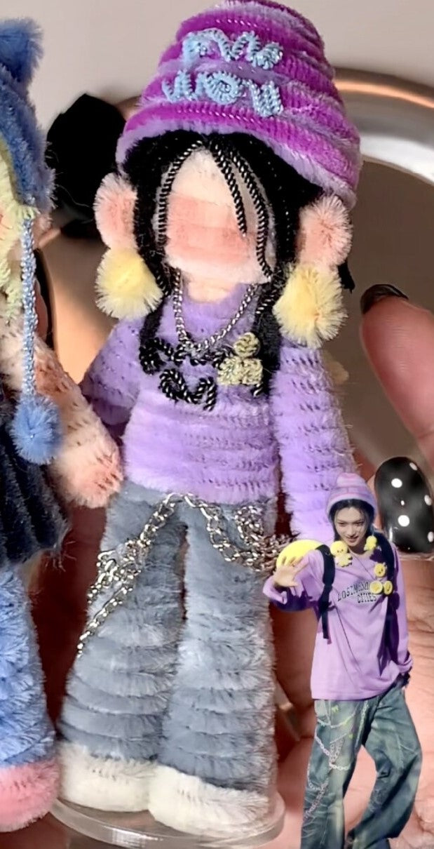 Hyunjin Felix, Pipe cleaner handmade doll ,Approximately 20 days from pre-order to handcrafted completion